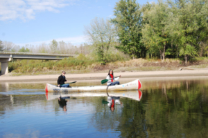 canoe the des moines river with seven oaks